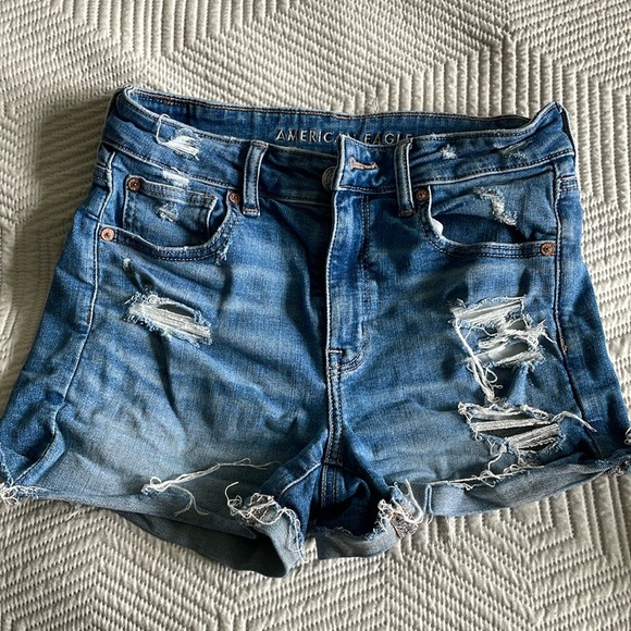 American Eagle Stretch Denim Shorts size 6 - Picture 1 of 8